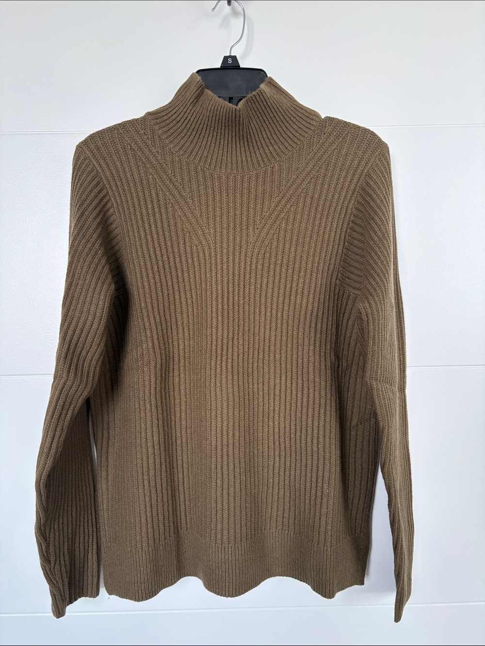 NWT Banana Republic Mock Neck Sweater